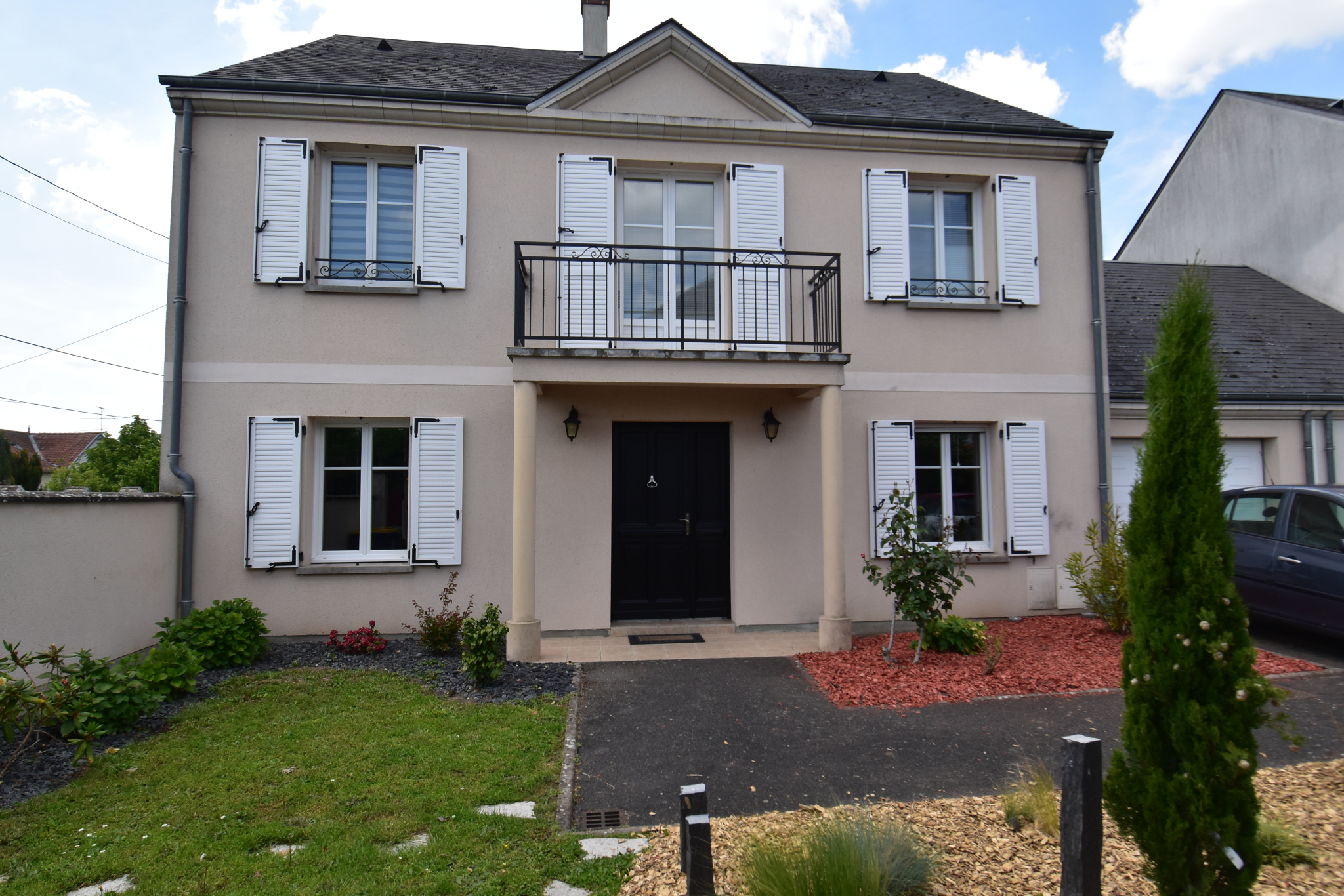 Vente A VENDRE SAINT JEAN DE BRAYE MAISON CONTEMPORAINE